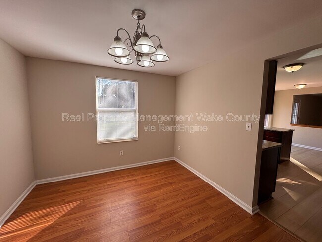 Building Photo - 104 Benedict Ln