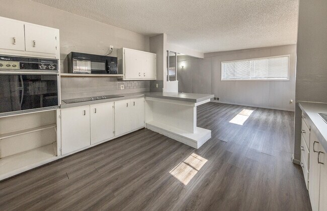 Building Photo - 4409 44th St