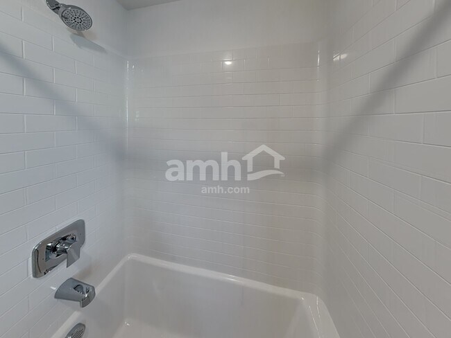 Building Photo - 5855 Fly Fisher St