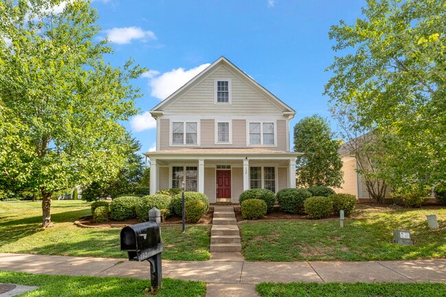 Building Photo - 132 St Andrews St