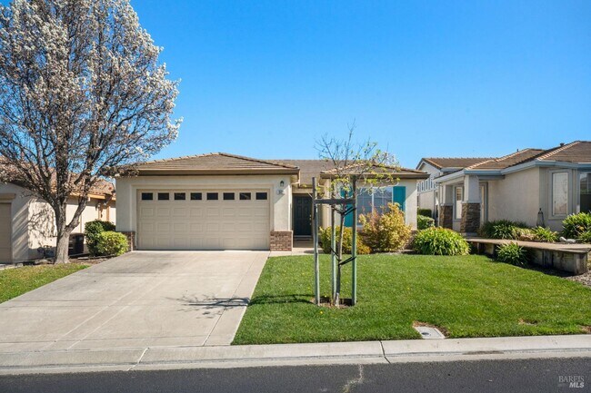 Building Photo - 332 Watson Hollow Dr