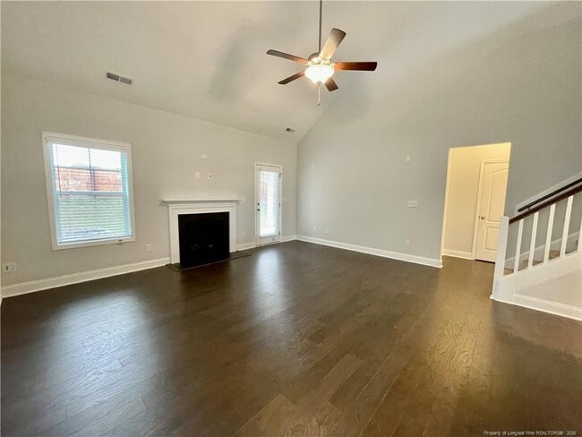 Building Photo - 155 Cromwell Ct