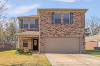 Building Photo - 138 Bermuda Lakes Dr