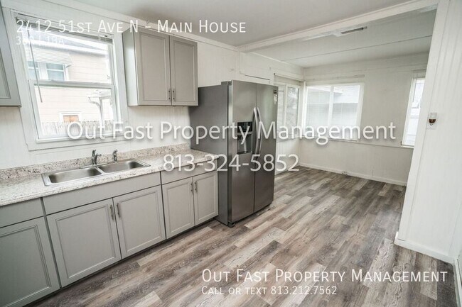 Building Photo - 2412 51st Ave N