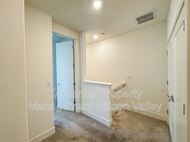 Building Photo - 37549 Willow St