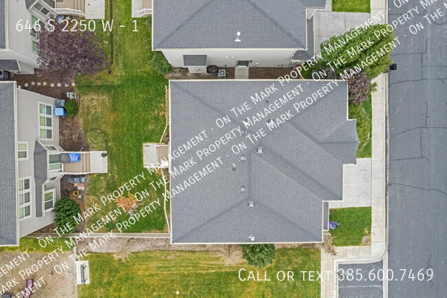 Building Photo - 646 S 2250 W