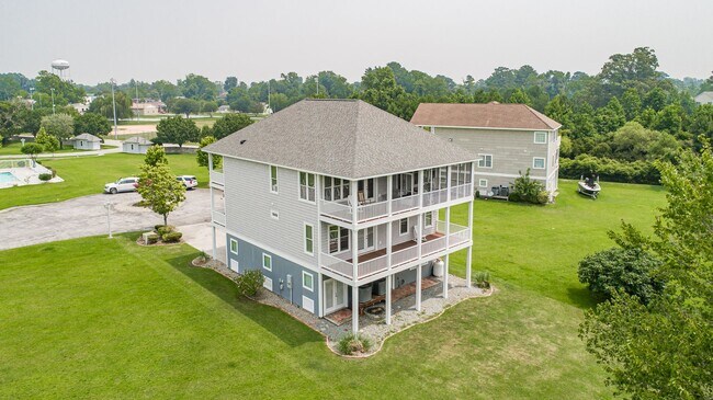 Primary Photo - A Rental Like No Other!