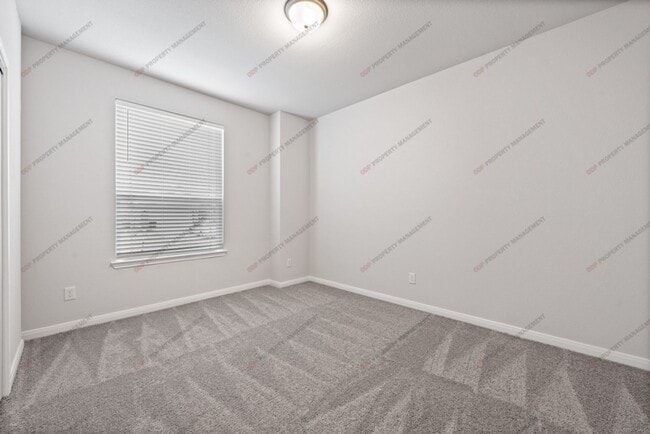 Building Photo - 2218 Wasabi Rd