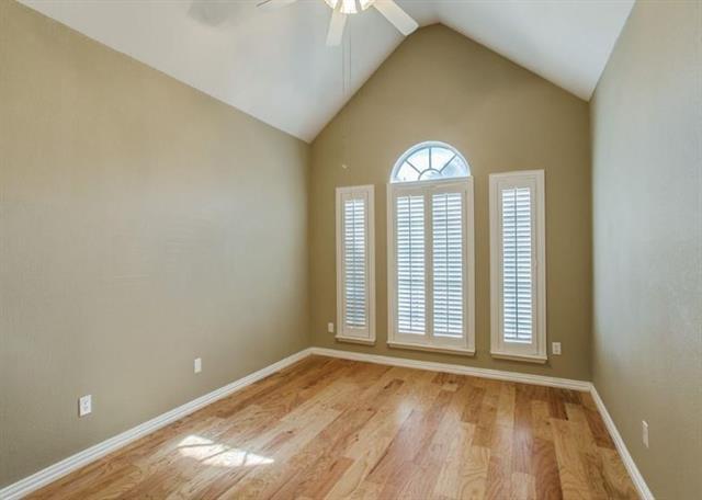 Building Photo - 3101 Sawtooth Dr