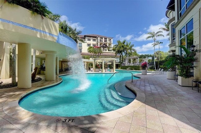 Building Photo - 2633 NE 14th Ave