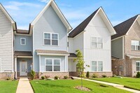 Building Photo - Fully Furnished and Move-In Ready! Flexible Lease Options Available!