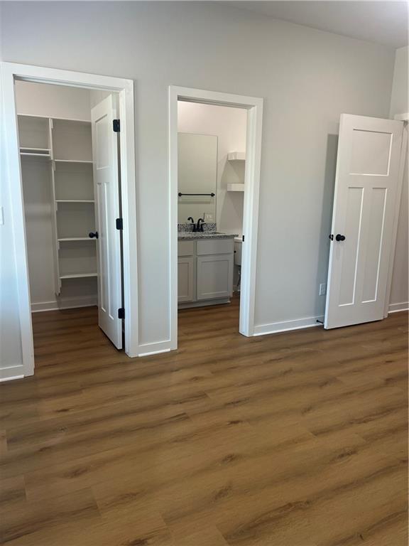 Building Photo - 550 Cosmos St