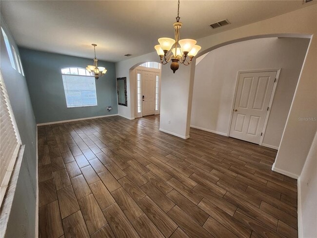 Building Photo - 3913 Roswell Pl