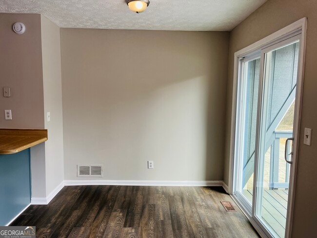 Building Photo - 149 Appleton Blvd