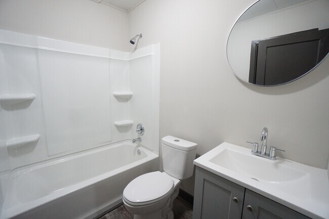 Building Photo - 941 McDonald Chapel Rd