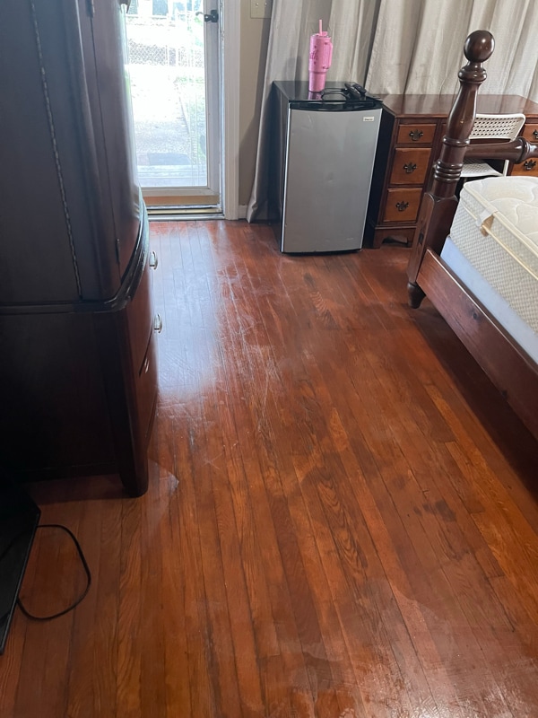 Building Photo - 1045 Ontario St