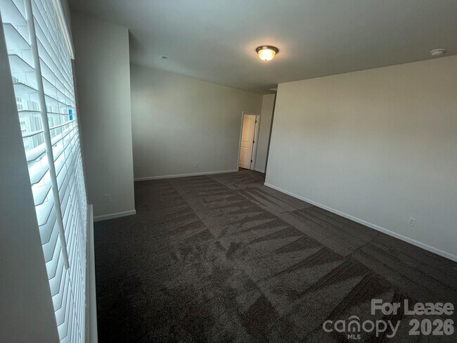 Building Photo - 1120 Langston Ln