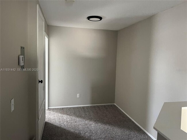 Building Photo - 189 Emeraldview Ave