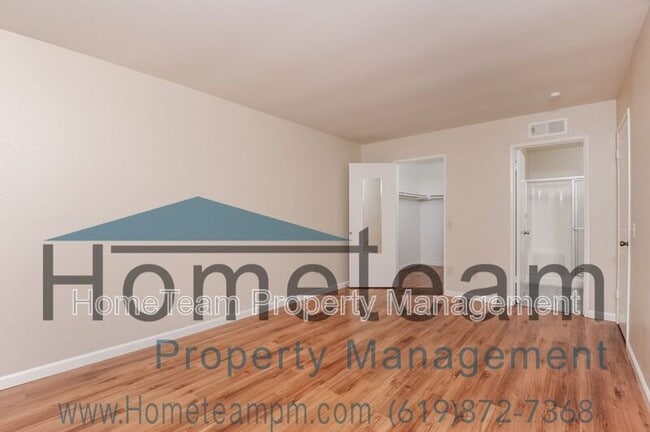 Building Photo - 13613 Comuna Dr