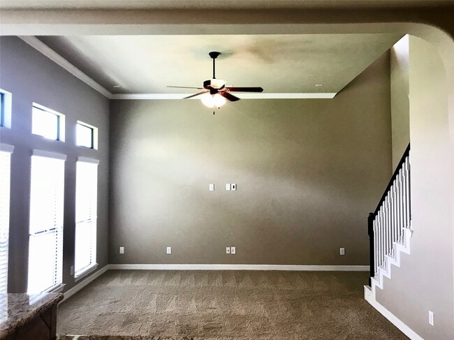 Building Photo - 722 Audra Ln