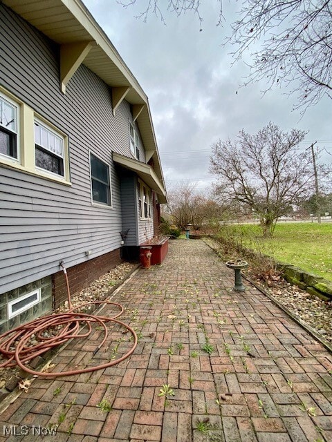 Building Photo - 2321 N Leavitt Rd NW