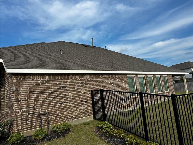 Building Photo - 21927 Citrus Grove Ct