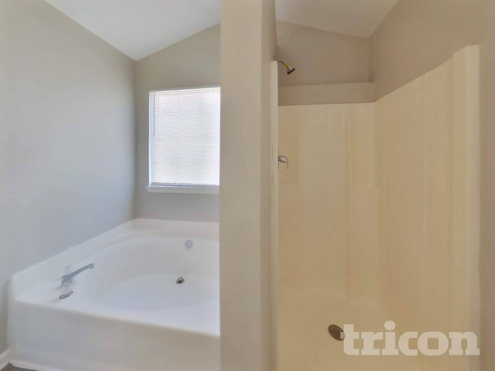 Building Photo - 11728 Spring Lake Way