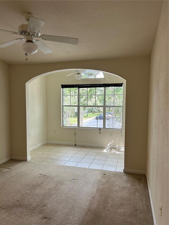 Building Photo - 11901 Sandy Knoll Ct