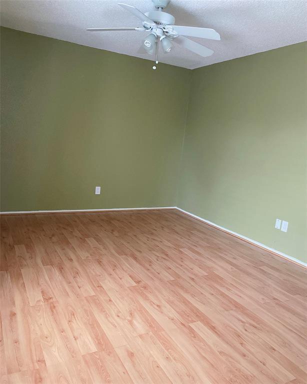 Building Photo - 12975 Wirevine Ln