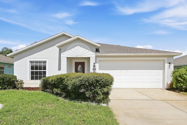 Building Photo - 205 Tree Branch Ln