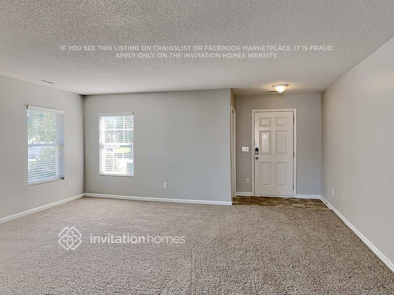 Building Photo - 1136 Tellis Dr