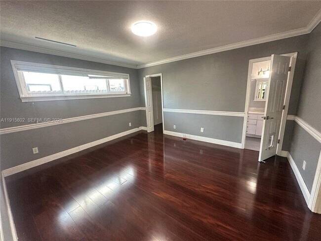 Building Photo - 7780 SW 28th St