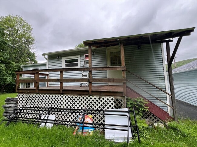 Building Photo - 26518 PA-267