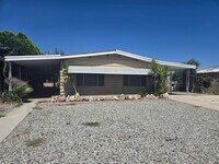 Building Photo - 2 Bedroom, 2 Bathroom, Home - Available Now!