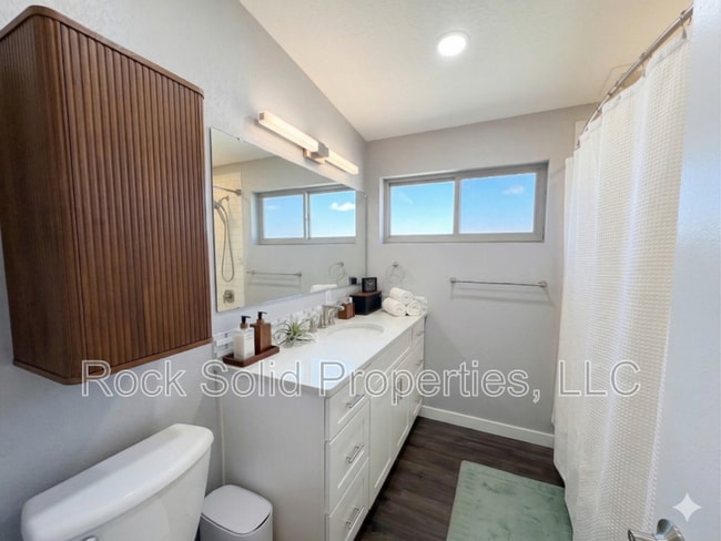 Building Photo - 3143 Green Valley Rd