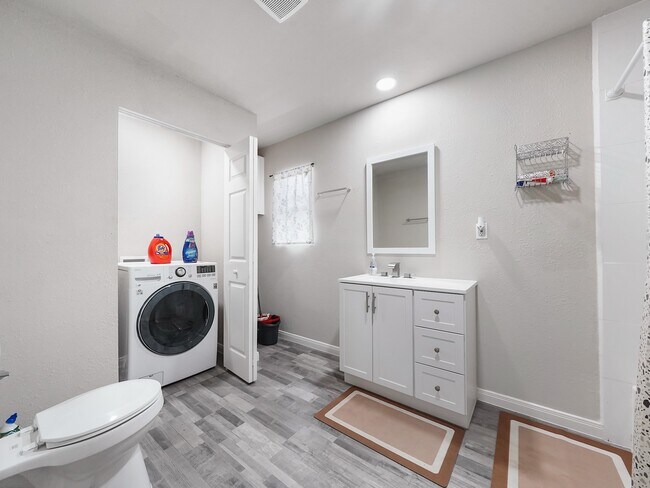 Building Photo - 29 Co Rd 2131