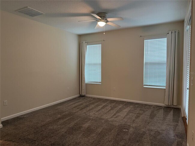 Building Photo - 8513 Golf Wy