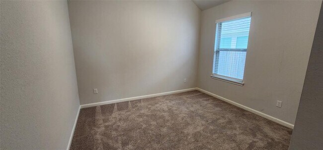 Building Photo - 628 Los Olives Ln