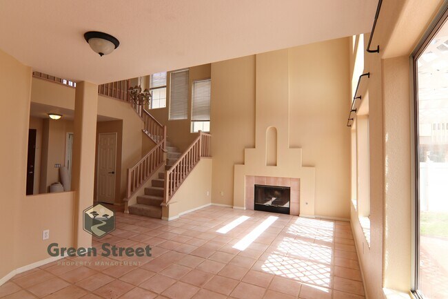 Building Photo - 6630 Corte Loma