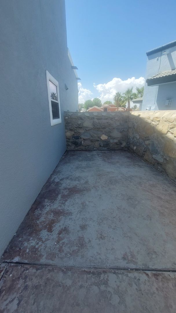 Building Photo - 3808 Tierra Allen Pl