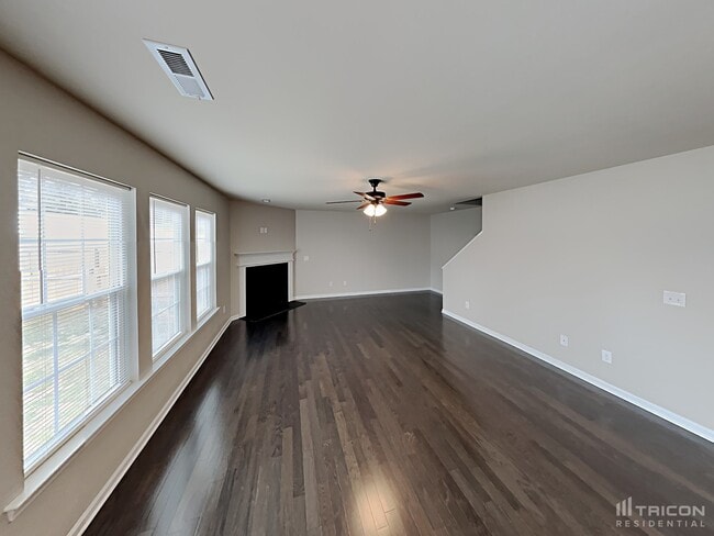 Building Photo - 4676 Midstream Crossing Dr