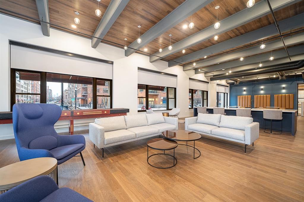 Residents Lounge - 1500 Washington St