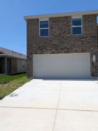 Building Photo - 1718 Charlie Cv