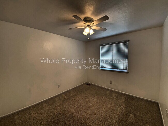 Building Photo - 5981 S Zante Way