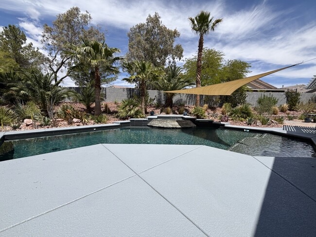 Building Photo - 11548 Valentino Ln