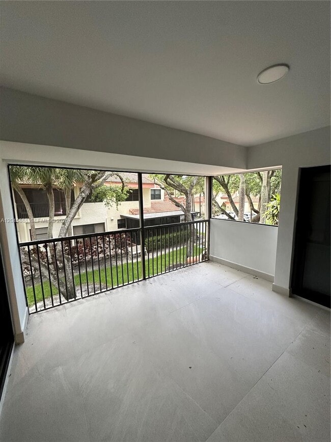 Building Photo - 3345 Emerald Oaks Dr