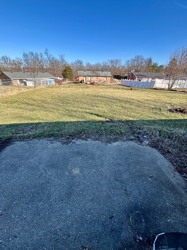 Building Photo - 6448 Westland Dr