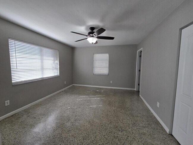 Building Photo - 6258 Harcross Ct
