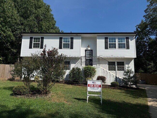 Building Photo - 108 Hassell Ct