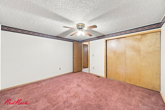 Building Photo - 408 Harmony Dr